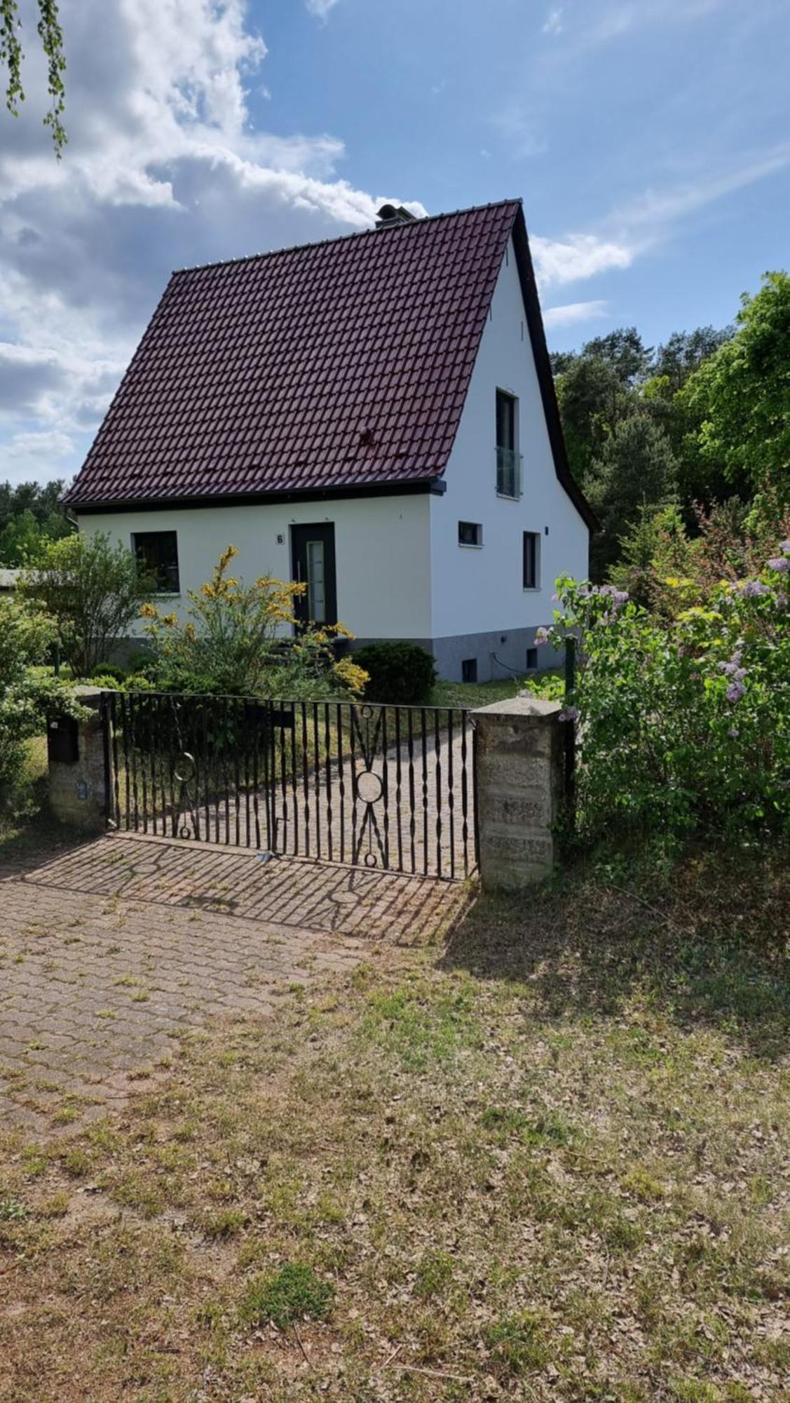 Mecklenburgische Seenplatte - Fh Mit Optionalem Steg Und Ruderboot Grosszerlang Exteriör bild